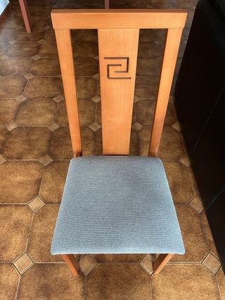 conjunto Mesa comedor extensible cerezo y 4 sillas