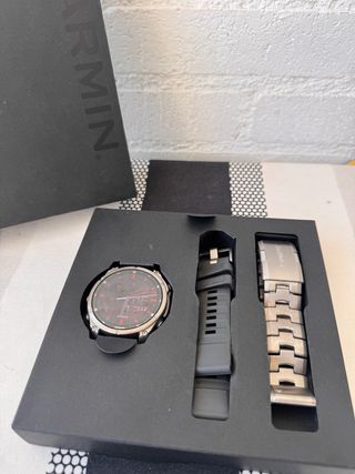 Garmin Fenix 8 Sapphire Titanio