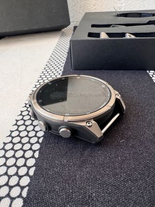Garmin Fenix 8 Sapphire Titanio