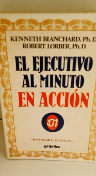 Lote de 7 libros de economia. Años 80.
