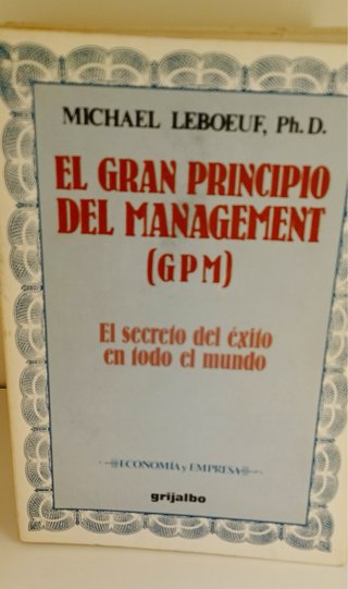 Lote de 7 libros de economia. Años 80.