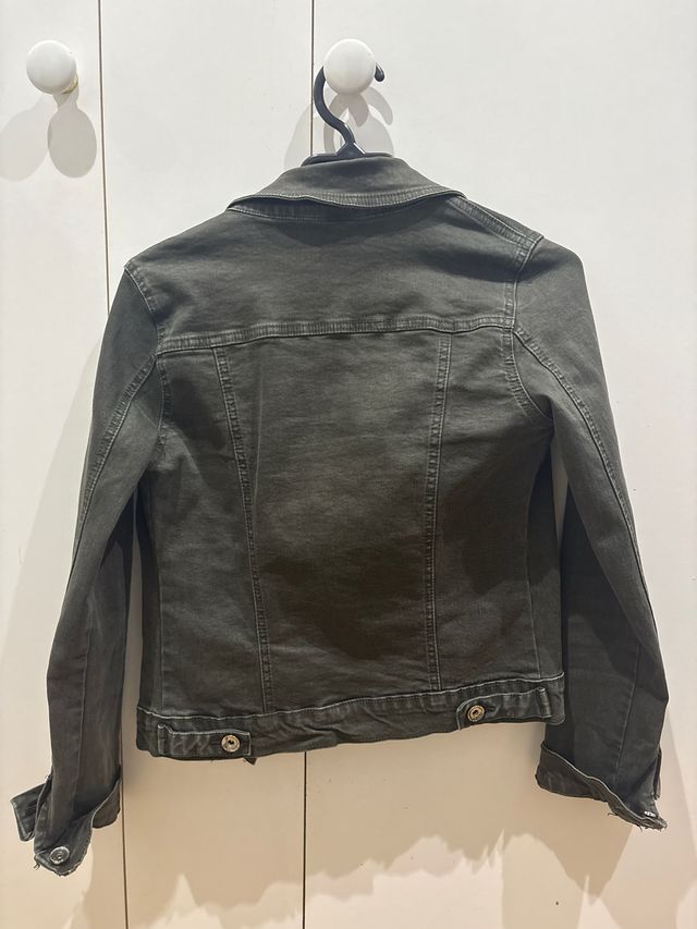 chaqueta vaquera verde