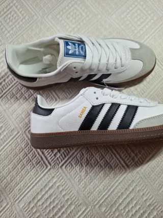 Adidas Samba