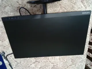 Monitor per computer marca Lenovo funzionante