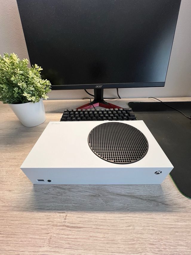 Xbox Series S + Razer Kaira (Xbox) wireless