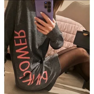 Maglia abito Pepita grigio con scritte rosa tg. 40