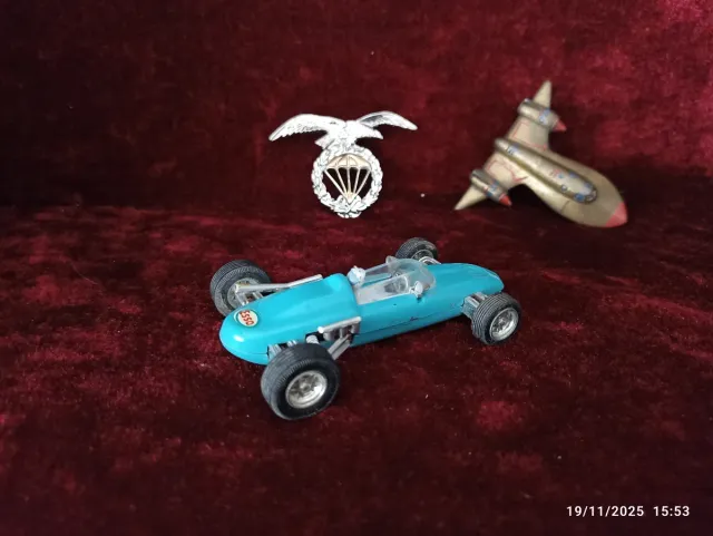 COCHE FORMULA 1 EAGLE F.1 AUTO PILEN ANTIGUO