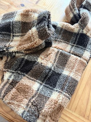 Cazadora bomber borreguito cuadros mujer