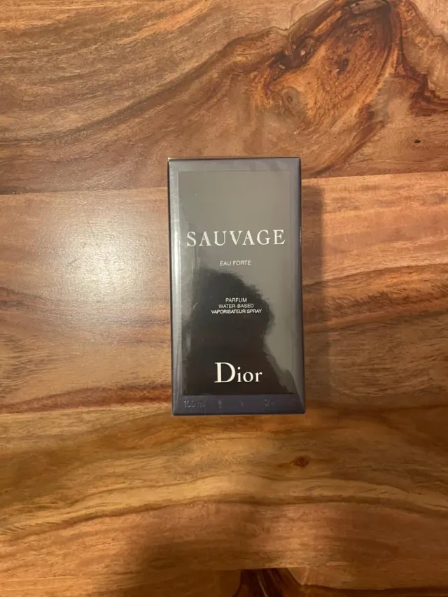 Perfume Dior Sauvage- 100 ml