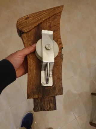 Pieza de la proa de un llaut (embarcacion).