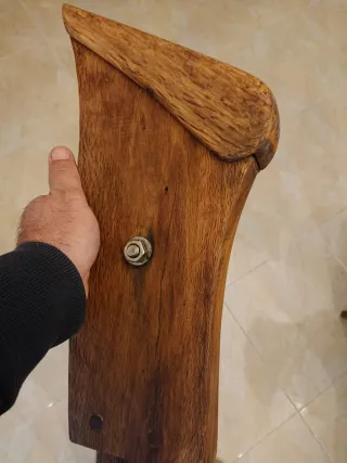 Pieza de la proa de un llaut (embarcacion).