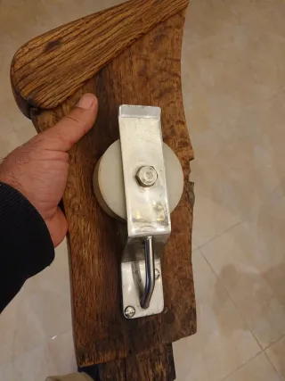 Pieza de la proa de un llaut (embarcacion).