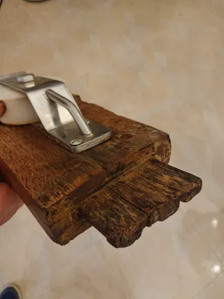 Pieza de la proa de un llaut (embarcacion).