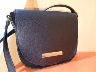 Borsa Gattinoni Pelle Nera Dettagli Oro