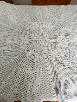 Toalha renda feita à mão