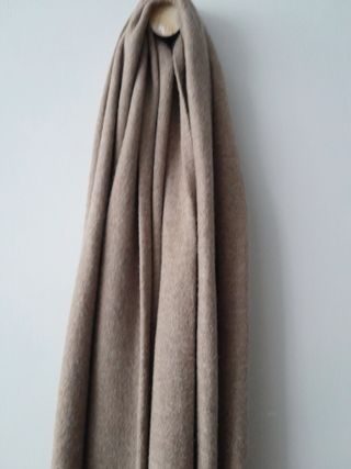 Chal,bufanda,manta,pie de cama,lana,cashmere.Nuevo