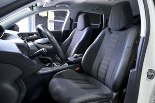 Peugeot 308   SW Allure Pack BlueHDI 130 SS