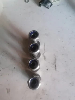 Tornillos suspensión trasera Montesa