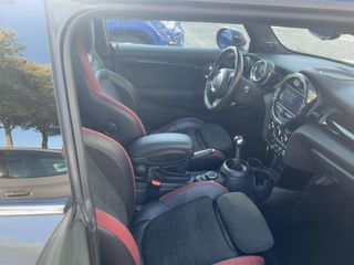 MINI JHON COOPER WORKS 2019