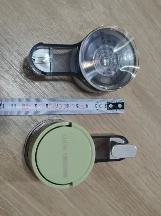 Ventosas con gancho extra fuertes.