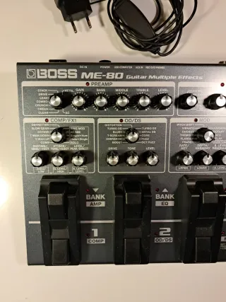 PEDALERA BOSS ME80 + FUNDA