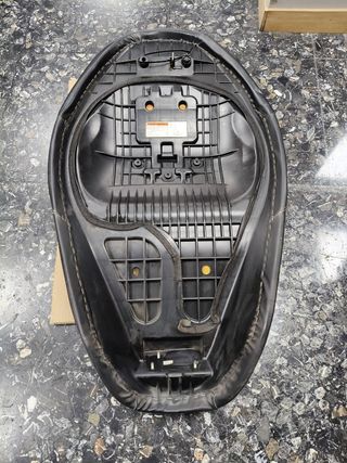 Asiento Suzuki Burgman 125