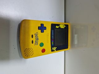 Game Boy Color Pikachu Amarillo (Non Accende)