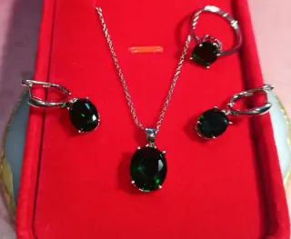 Conjunto Plata 925 Gemas Verdes Ovaladas