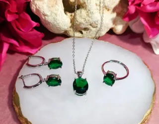 Conjunto Plata 925 Gemas Verdes Ovaladas