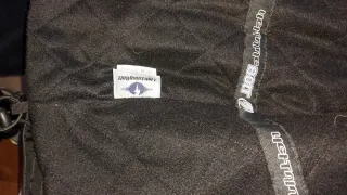 Blusão snowboard Lightning Bolt, tamanho L .