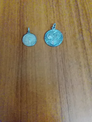 Medallas religiosas de plata