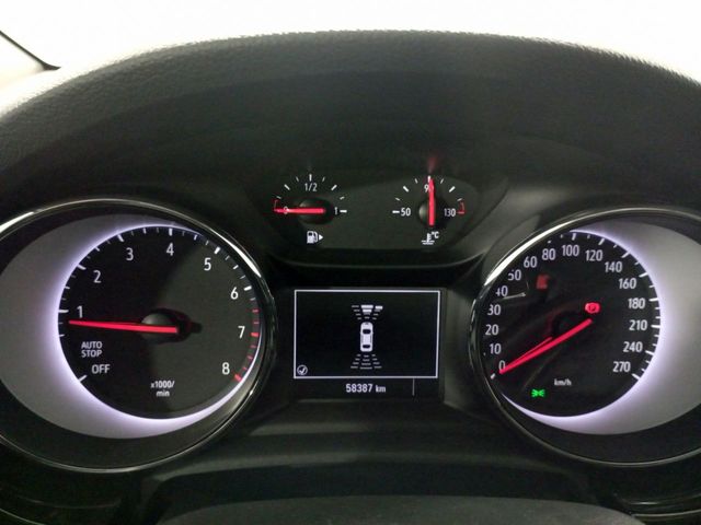 Opel Astra Design & Tech