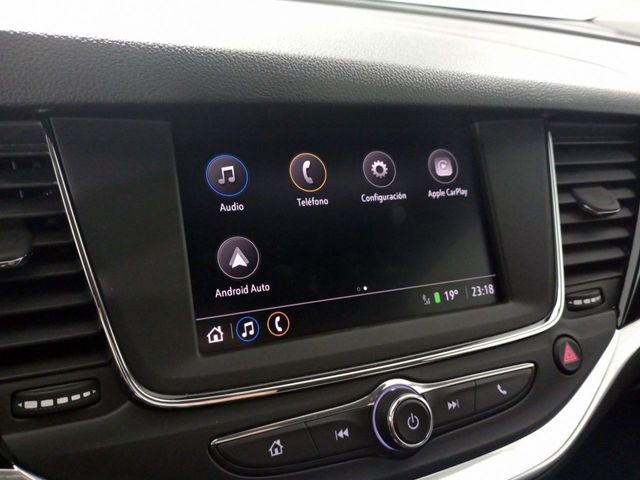 Opel Astra Design & Tech