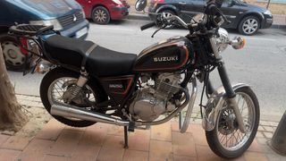 Suzuki GN250