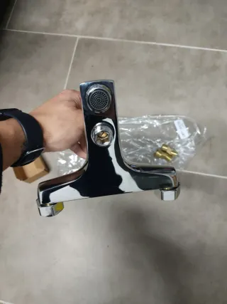 Grifo de ducha cromado