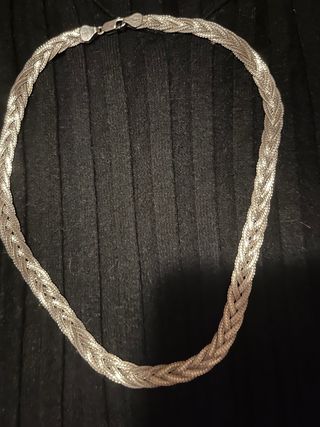 gargantilla trenzada plana