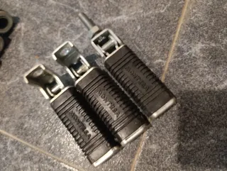 Estriberas traseras Montesa