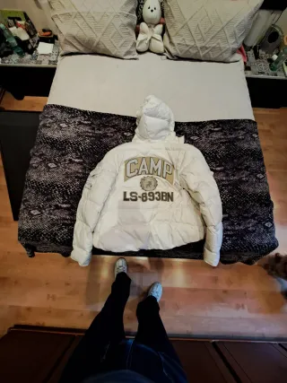 Anorak de plumas,muy calentito.