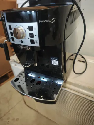 Cafetera DeLonghi Magnifica S