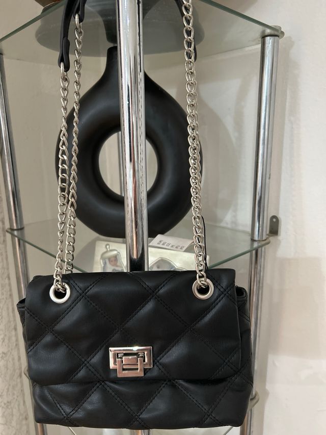 Bolso nuevo, sin estrenar, me lo regalaron