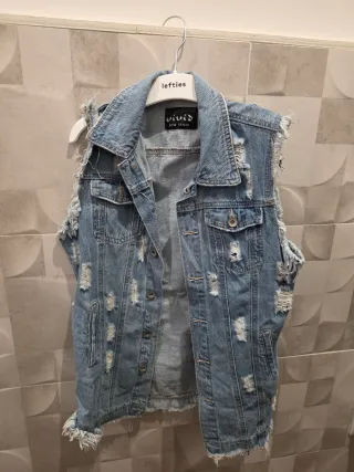 Chaqueta vaquera Lefties desgastada mujer