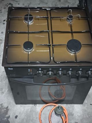 Horno eléctrico y Placa de Gas