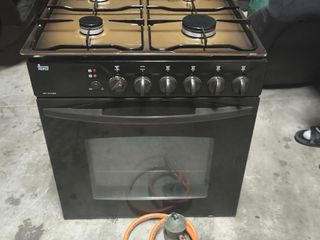 Horno eléctrico y Placa de Gas