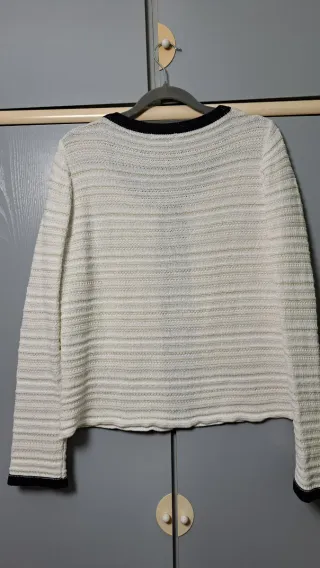 Chaqueta tipo Chanel