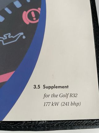 Carpeta de piel GOLF R32.