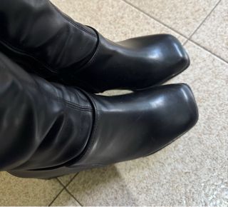 stivali in pelle con tacco