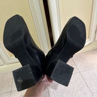 stivali in pelle con tacco