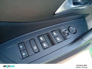 Peugeot 308  5P  BlueHDi 130 S&S EAT8 Active Pack