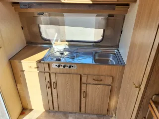 Caravana -750kg Beyerland Con Documentación