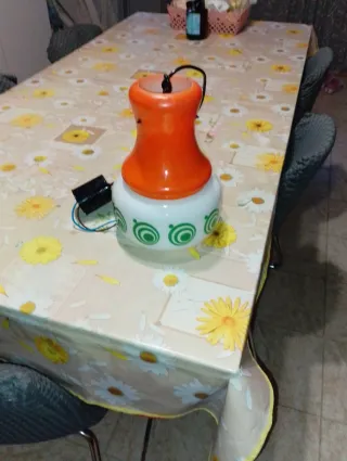 Lampadario vintage anni 60 arancio e bianco
